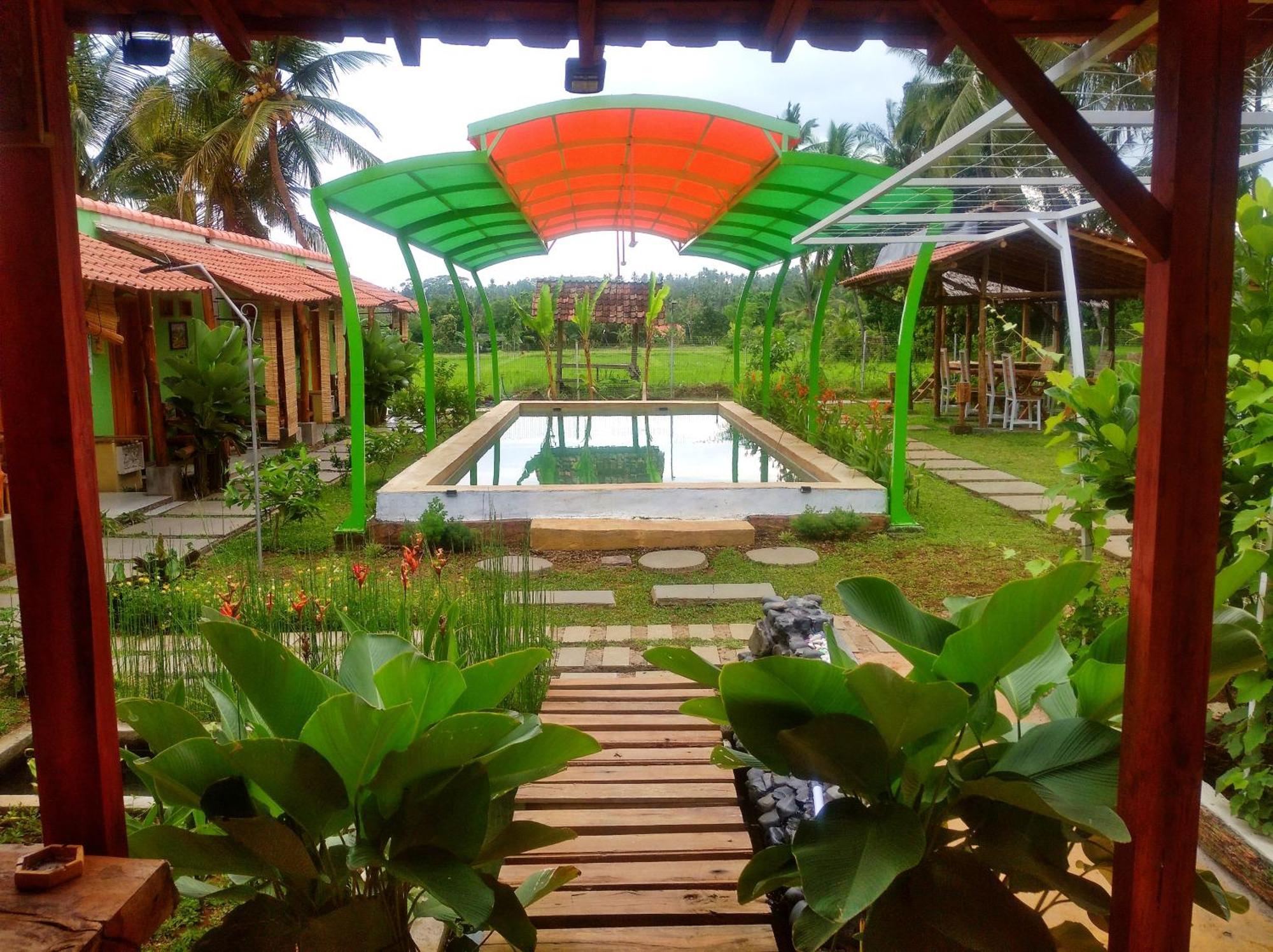 Wooden Kemiren Homestay Banyuwangi Banyuwangi  Exterior foto